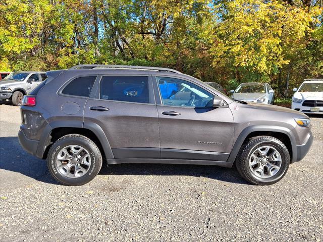 used 2019 Jeep Cherokee car, priced at $24,094