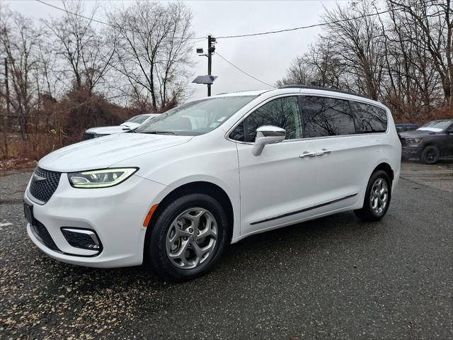 used 2022 Chrysler Pacifica car, priced at $36,594