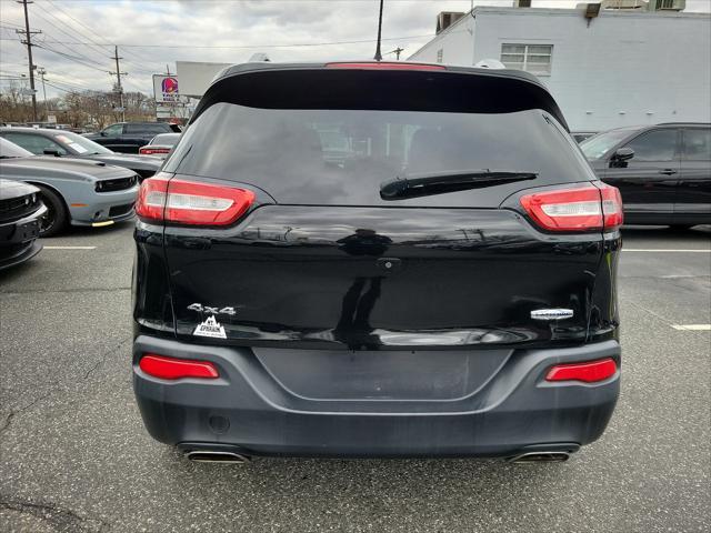 used 2017 Jeep Cherokee car, priced at $12,094