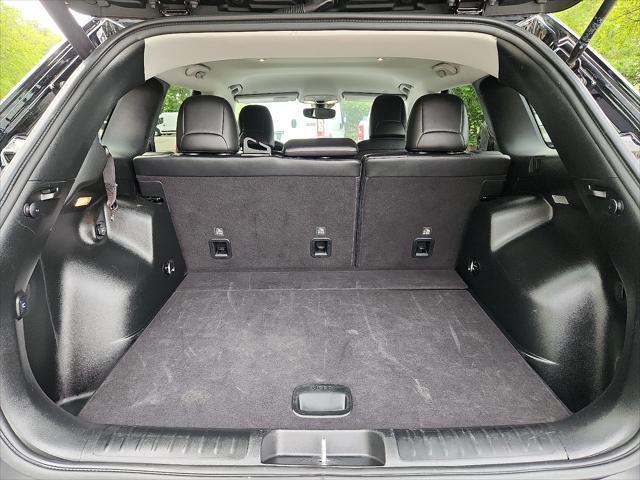 used 2023 Jeep Cherokee car, priced at $24,194
