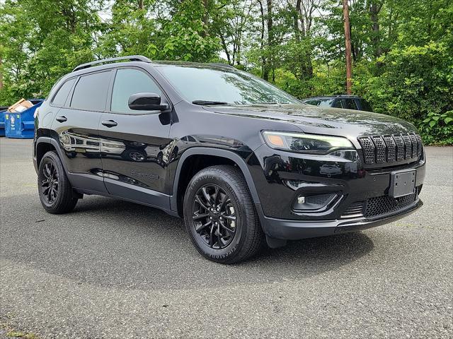 used 2023 Jeep Cherokee car, priced at $24,194
