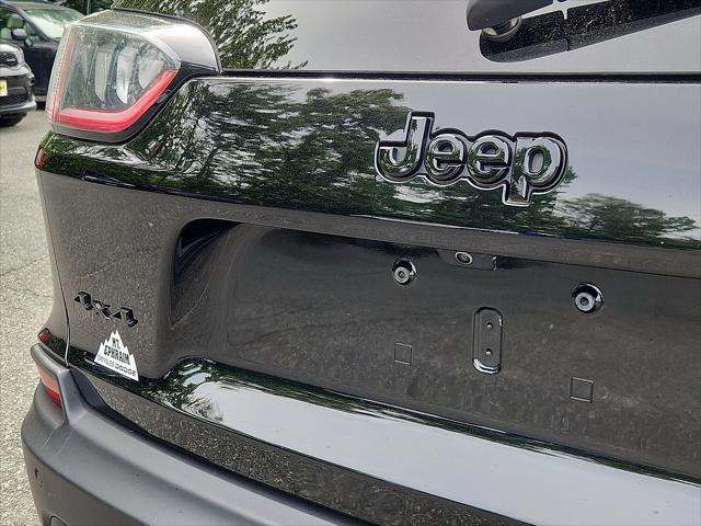 used 2023 Jeep Cherokee car, priced at $24,194