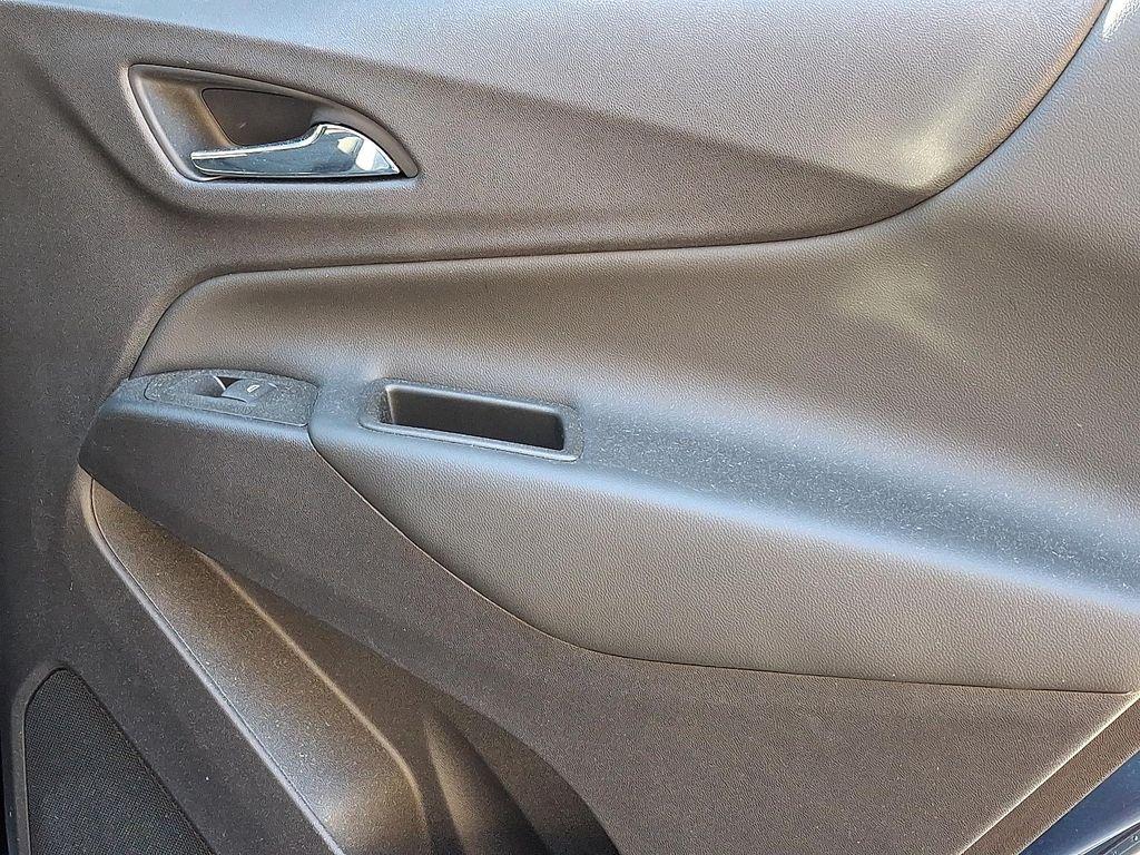 used 2021 Chevrolet Equinox car, priced at $15,598