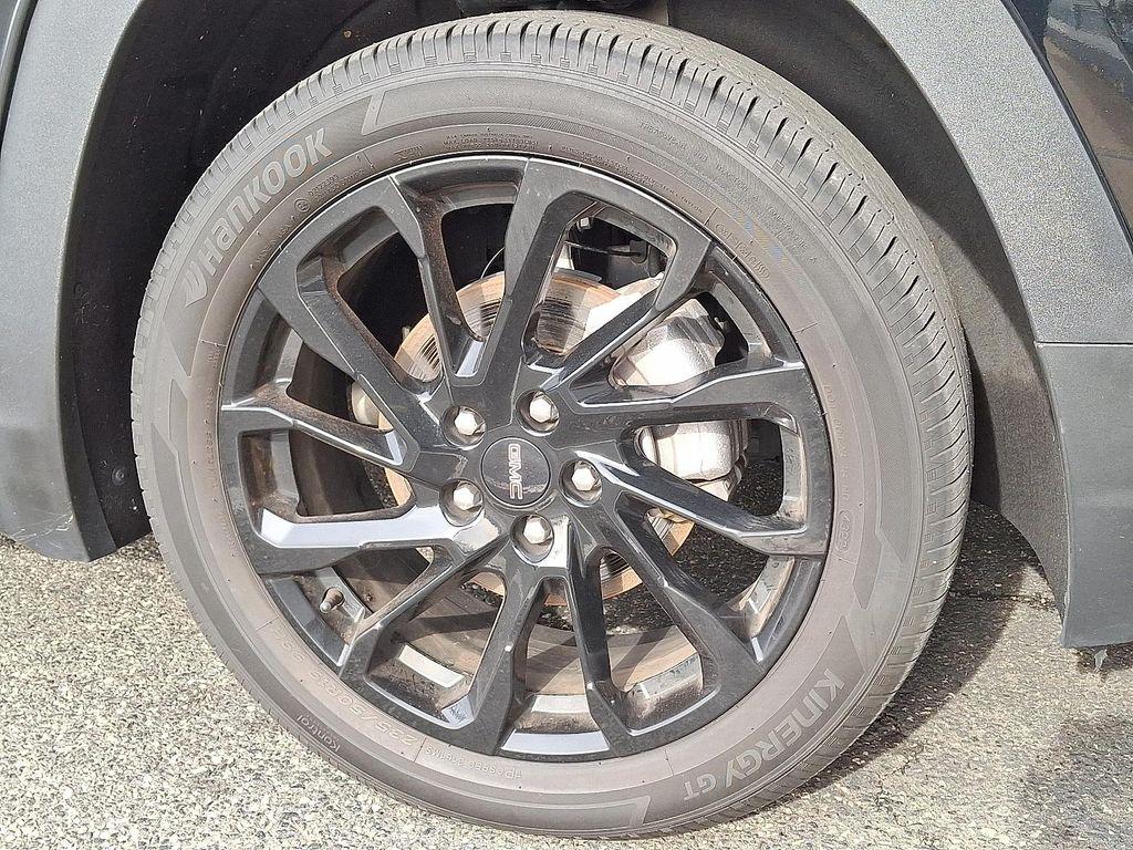 used 2023 GMC Terrain car, priced at $27,597