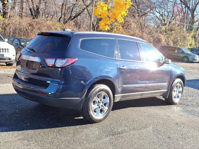 used 2017 Chevrolet Traverse car, priced at $14,194