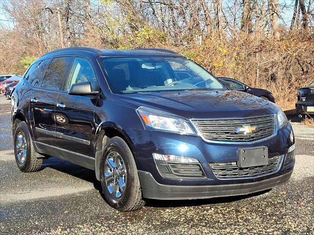 used 2017 Chevrolet Traverse car, priced at $14,194