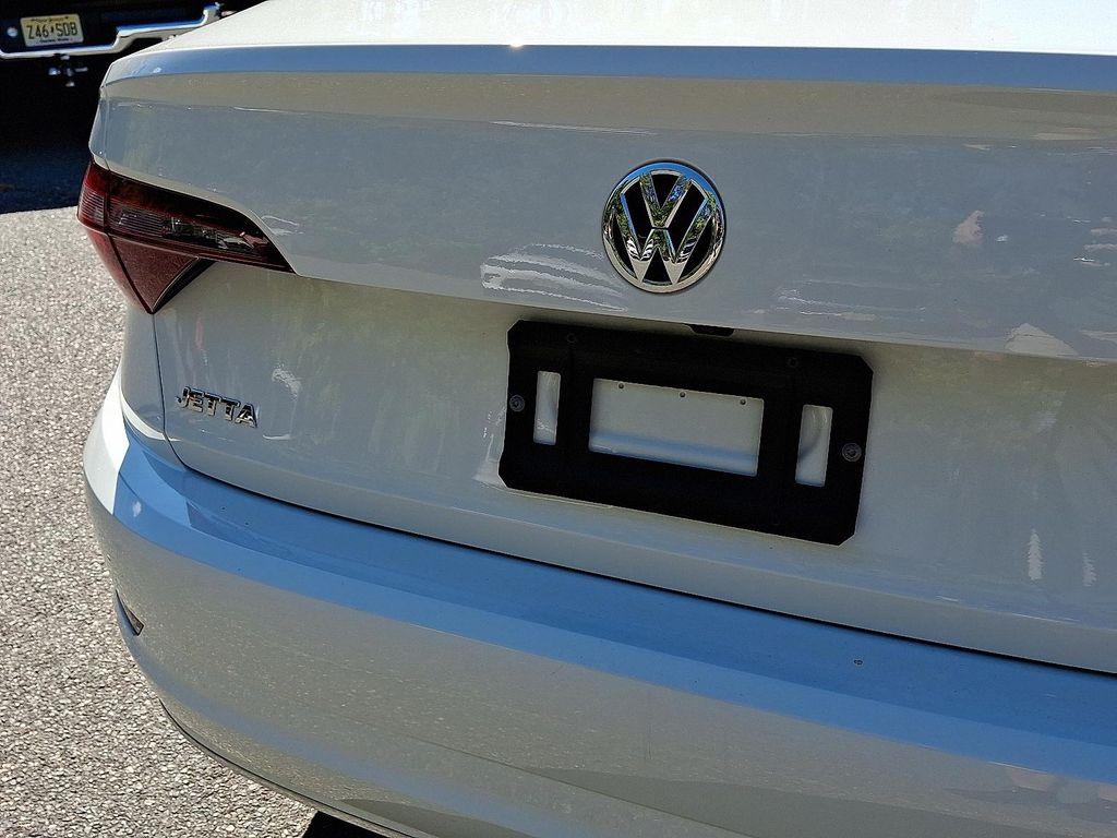 used 2021 Volkswagen Jetta car, priced at $20,277