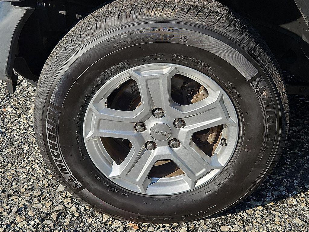 used 2019 Jeep Wrangler Unlimited car, priced at $15,598