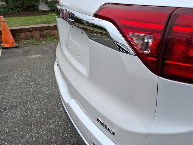 used 2019 GMC Acadia car, priced at $29,594