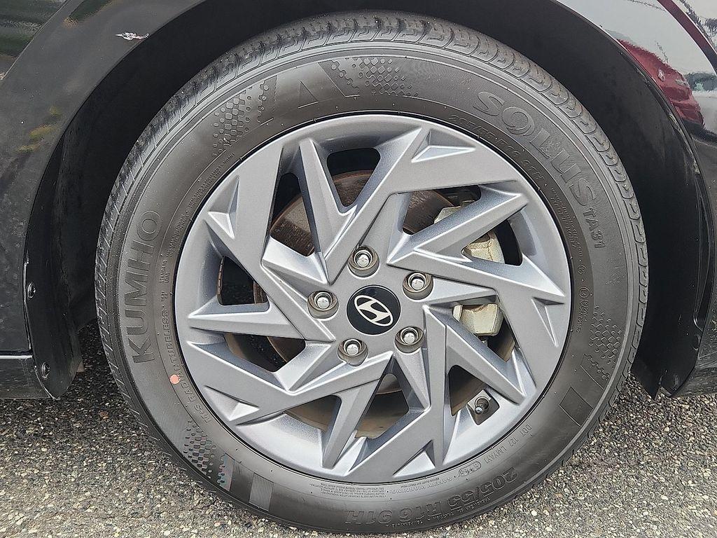 used 2024 Hyundai Elantra car, priced at $17,049