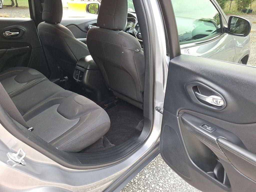 used 2017 Jeep Cherokee car, priced at $13,598