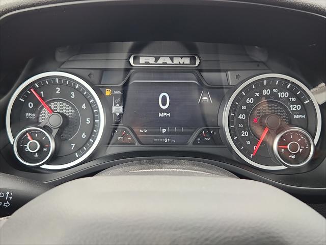 new 2025 Ram 1500 car, priced at $61,612