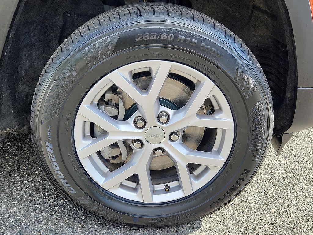 used 2022 Jeep Grand Cherokee L car, priced at $34,589