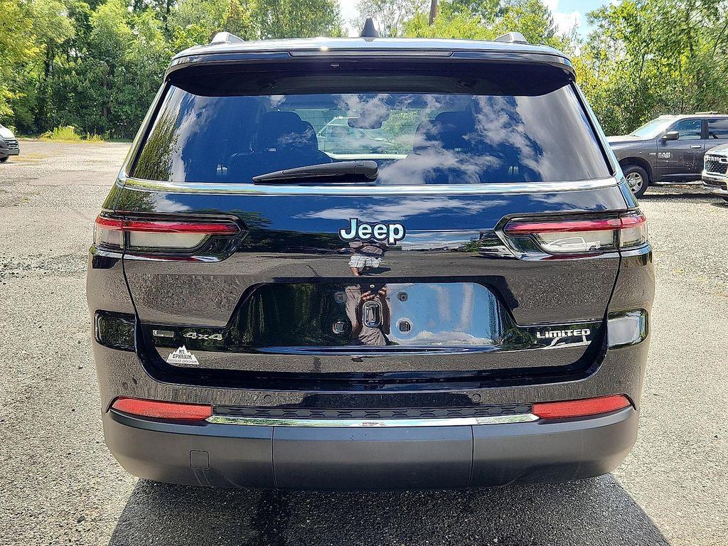 used 2022 Jeep Grand Cherokee L car, priced at $34,589
