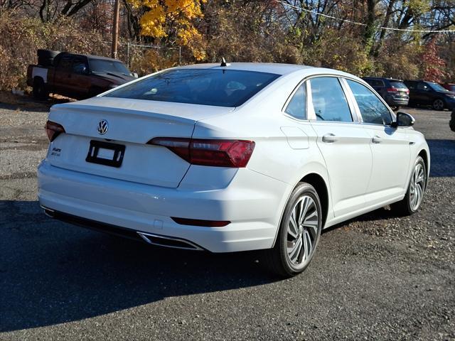 used 2021 Volkswagen Jetta car, priced at $23,194