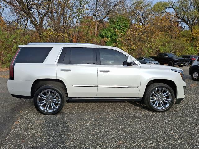 used 2020 Cadillac Escalade car, priced at $46,194