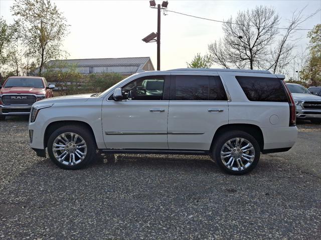 used 2020 Cadillac Escalade car, priced at $46,194