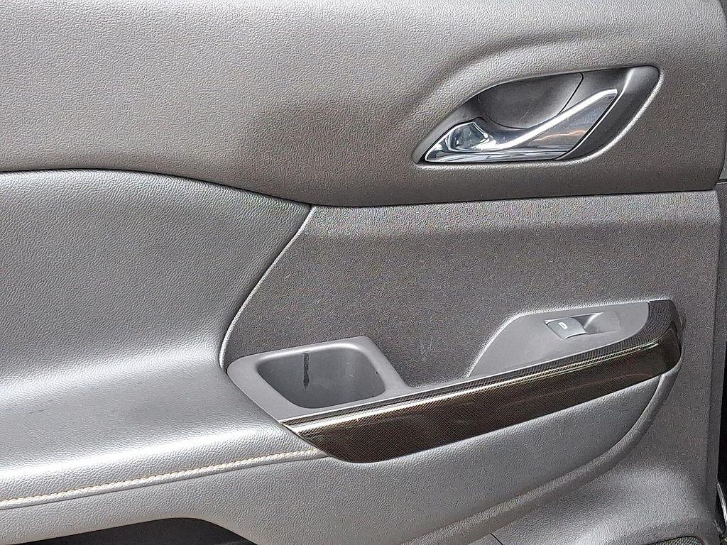 used 2021 GMC Acadia car, priced at $25,087