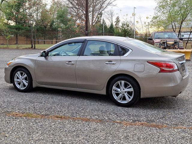 used 2013 Nissan Altima car, priced at $7,594