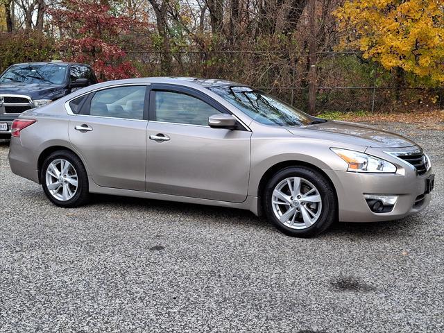 used 2013 Nissan Altima car, priced at $7,594