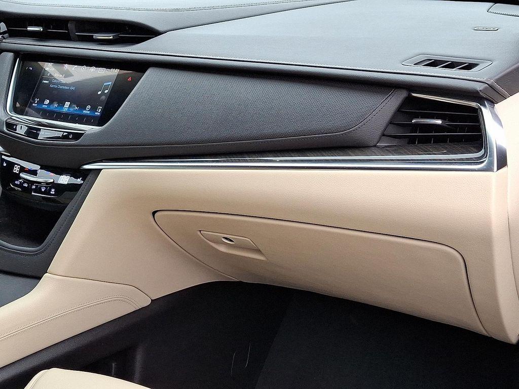 used 2018 Cadillac XT5 car, priced at $22,225