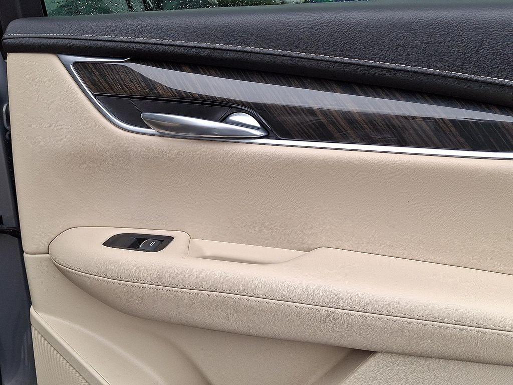 used 2018 Cadillac XT5 car, priced at $22,225