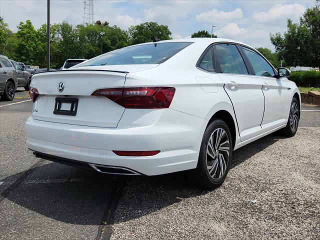 used 2021 Volkswagen Jetta car, priced at $22,562