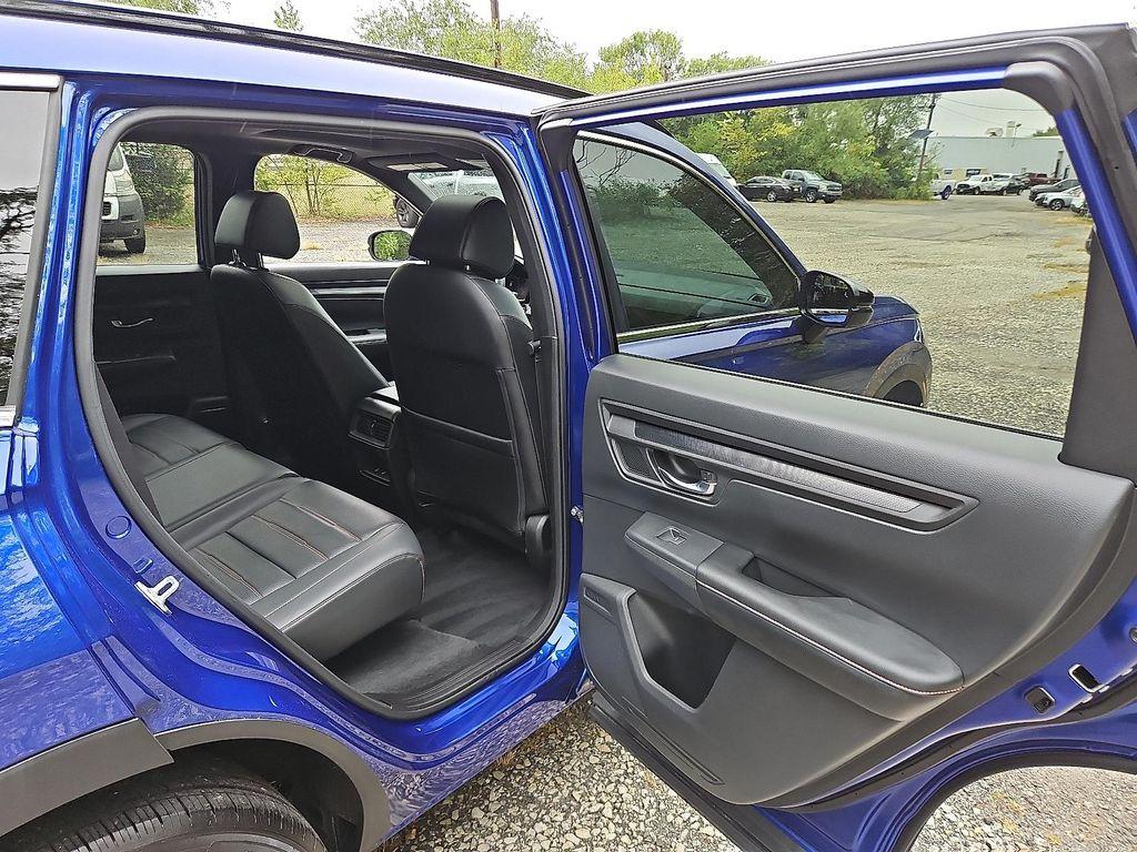 used 2024 Honda CR-V Hybrid car, priced at $26,598