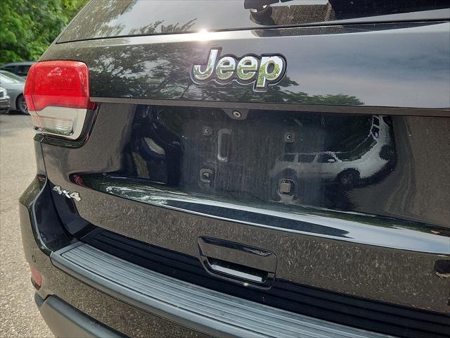 used 2016 Jeep Grand Cherokee car, priced at $13,194