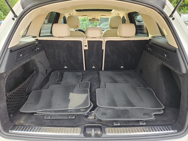 used 2020 Mercedes-Benz GLC 300 car, priced at $27,594
