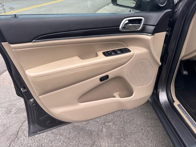used 2019 Jeep Grand Cherokee car, priced at $22,000