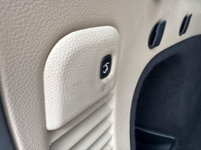 used 2019 Jeep Grand Cherokee car, priced at $22,000