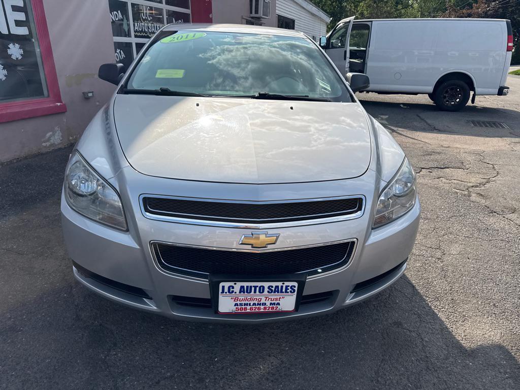used 2011 Chevrolet Malibu car, priced at $9,000