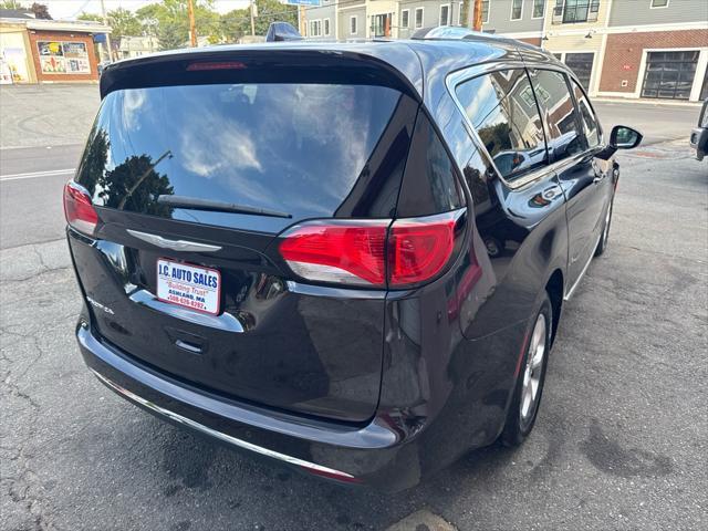 used 2017 Chrysler Pacifica car, priced at $17,000