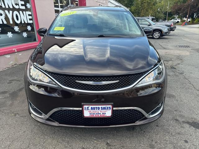 used 2017 Chrysler Pacifica car, priced at $17,000