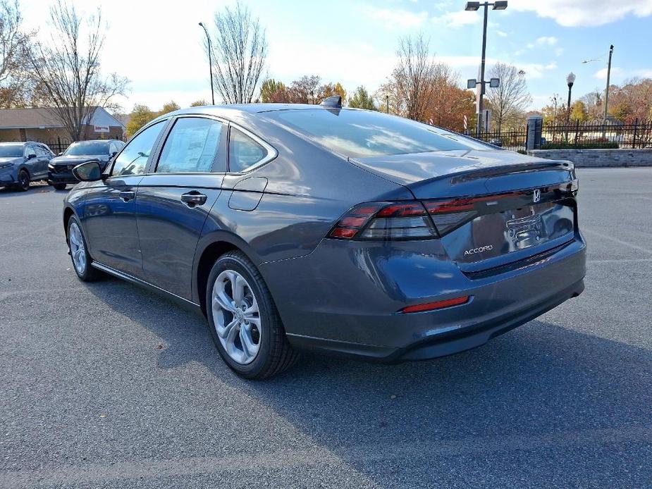 new 2025 Honda Accord car, priced at $29,319