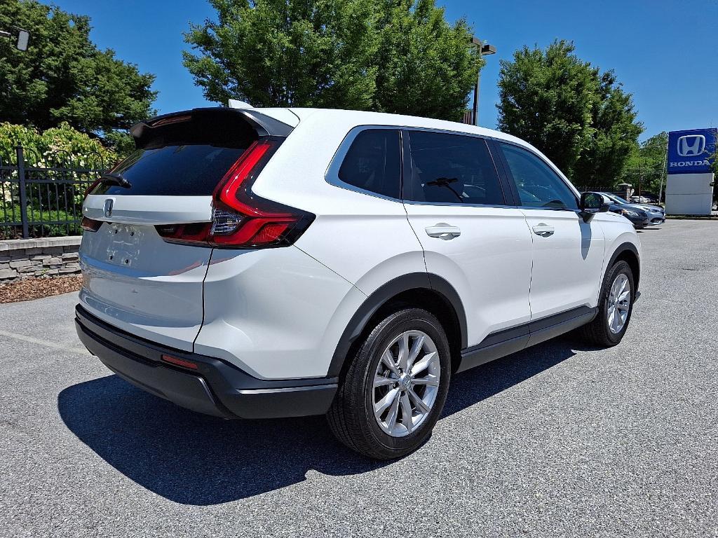used 2025 Honda CR-V car, priced at $36,995