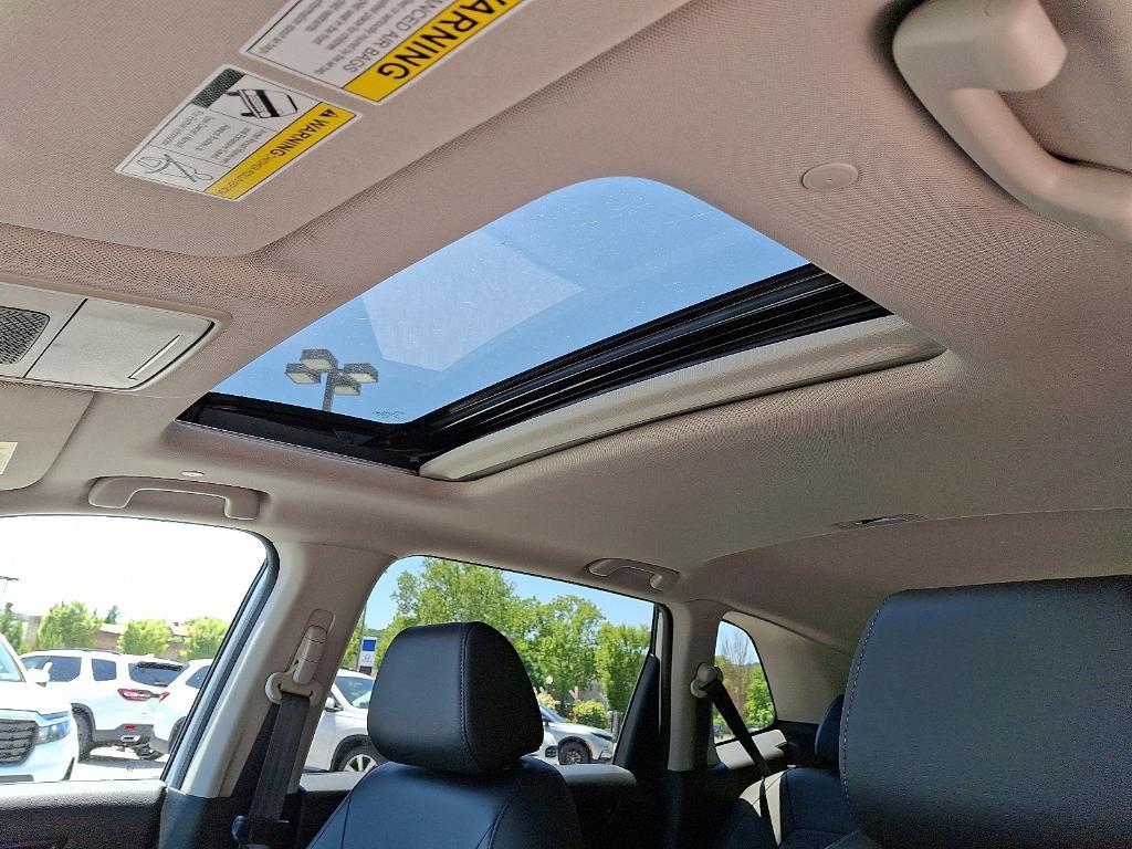 used 2025 Honda CR-V car, priced at $36,995