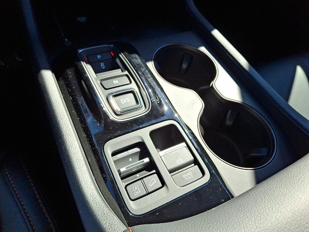 new 2025 Honda Pilot car, priced at $49,316