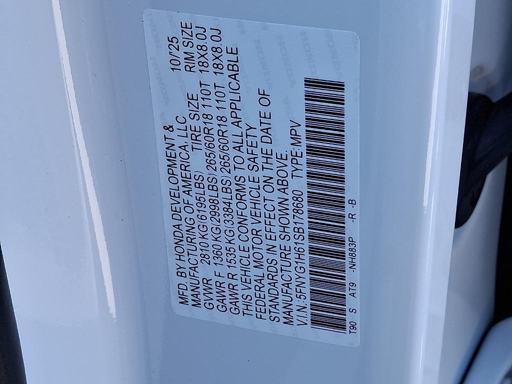 new 2025 Honda Pilot car, priced at $49,316