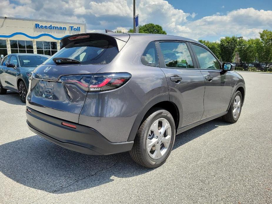 new 2025 Honda HR-V car, priced at $27,950