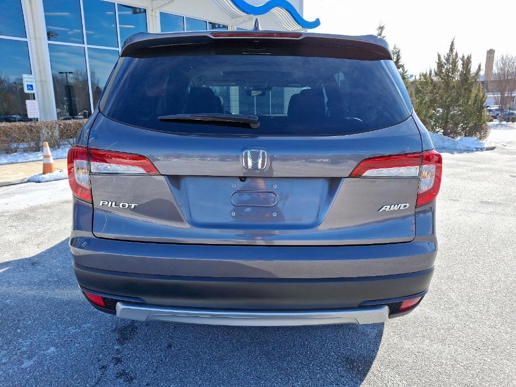 used 2022 Honda Pilot car, priced at $34,599