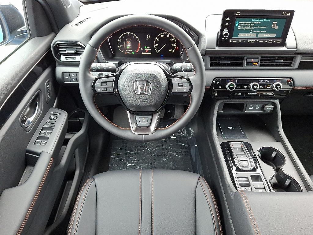 new 2025 Honda Pilot car, priced at $49,271