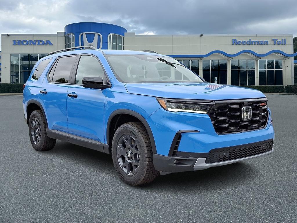 new 2025 Honda Pilot car, priced at $49,271