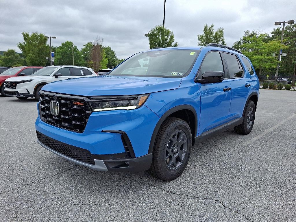 new 2025 Honda Pilot car, priced at $49,271