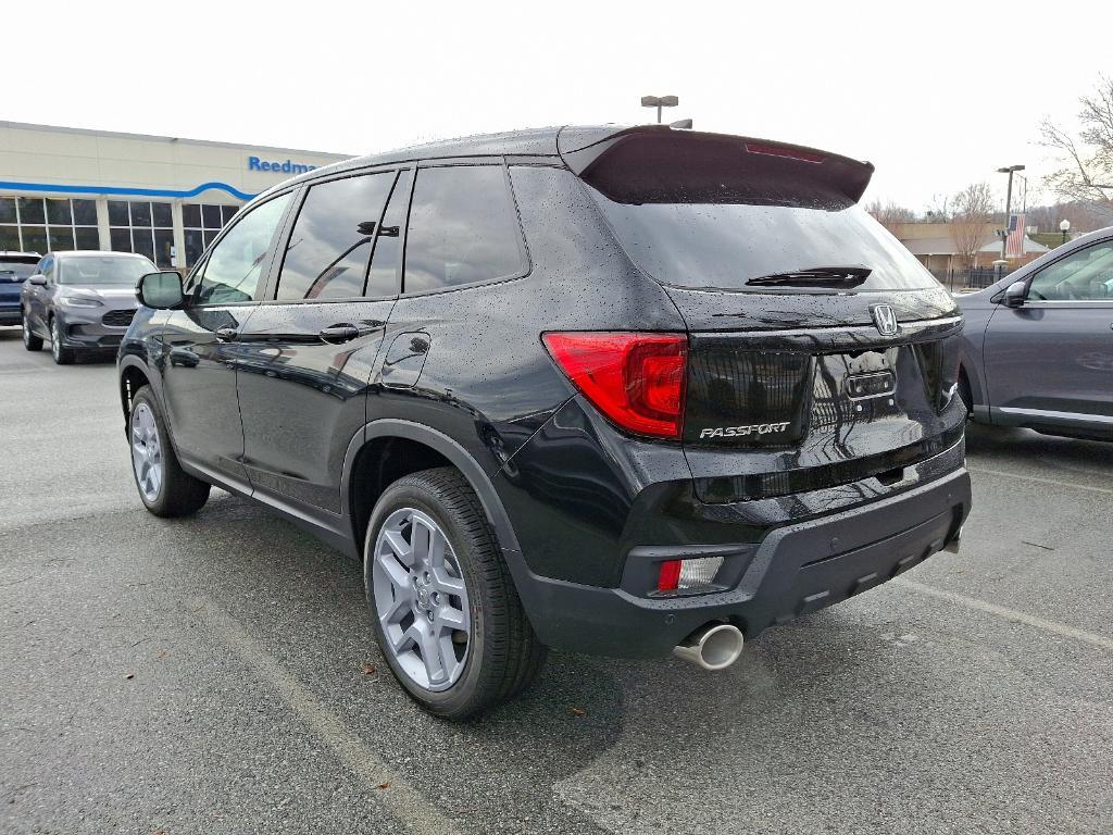 new 2025 Honda Passport car, priced at $42,278