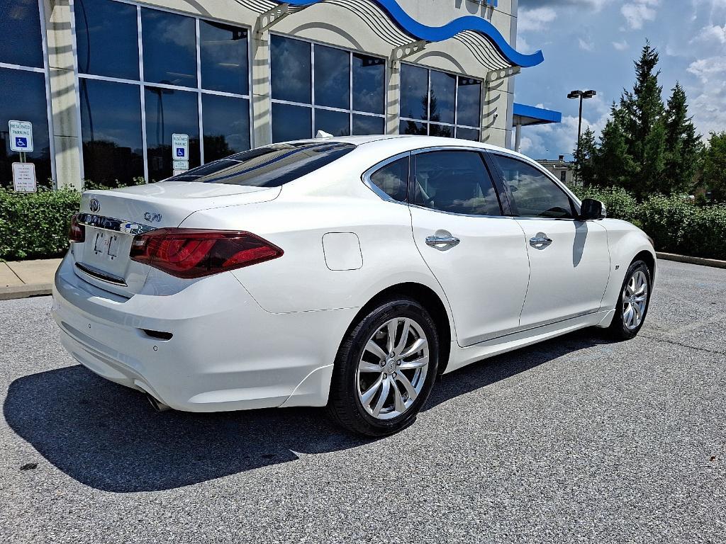 used 2015 INFINITI Q70 car, priced at $19,995