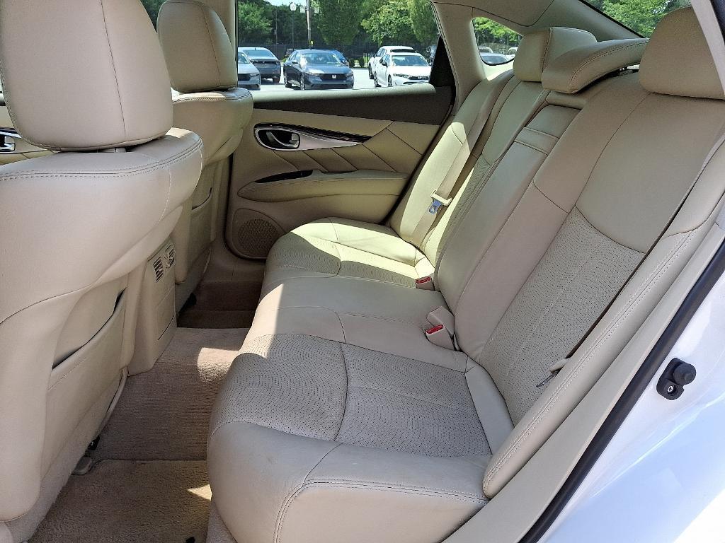used 2015 INFINITI Q70 car, priced at $19,995