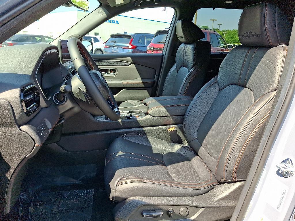 new 2026 Honda Passport car, priced at $51,552