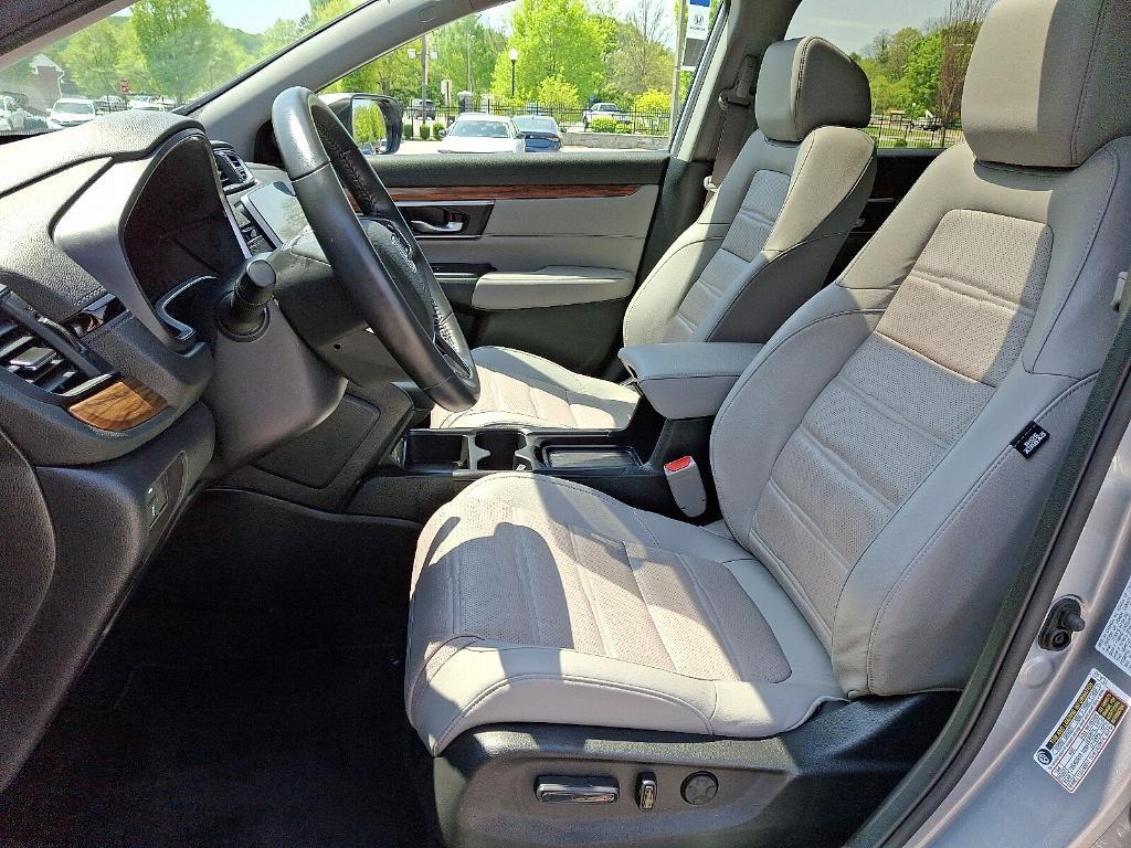 used 2022 Honda CR-V car, priced at $29,995